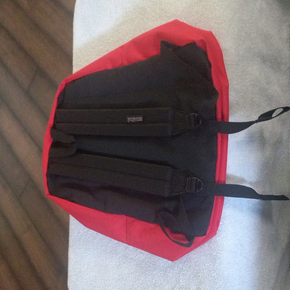 Jansport " High Risk Red " Backpack - Picture 2 of 3